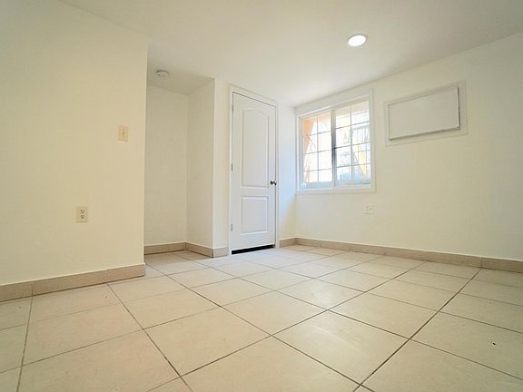 Bedroom #1 ( Master )