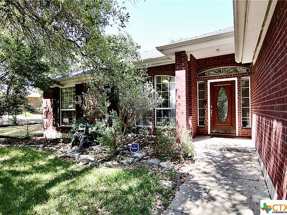 3rd image of 9 Roy Bean Dr
