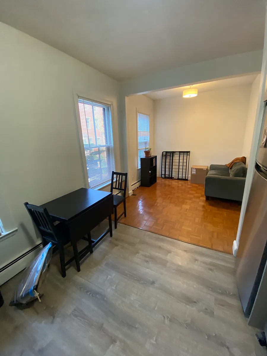 Building Photo - 20 Hanson St #4