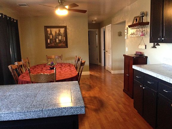 Spacious Dining Area