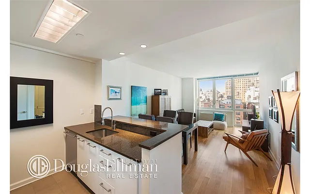 Rented by Douglas Elliman | media 5