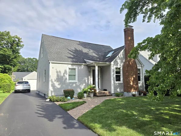 77 Williams Street, Plainville, CT 06062