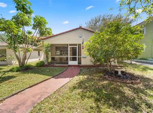 1538 Jefferson St, Hollywood, FL 33020