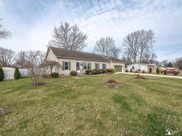 12913 C St, La Salle, MI 48145