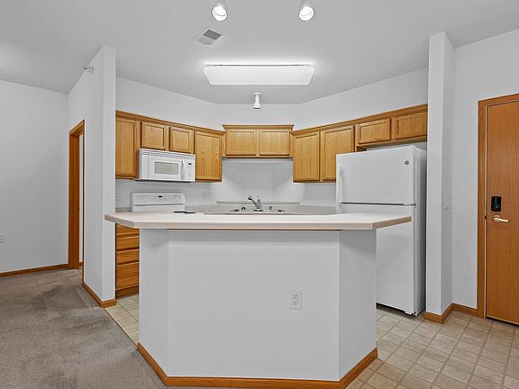 2nd image of 410 New Age Cir APT 212