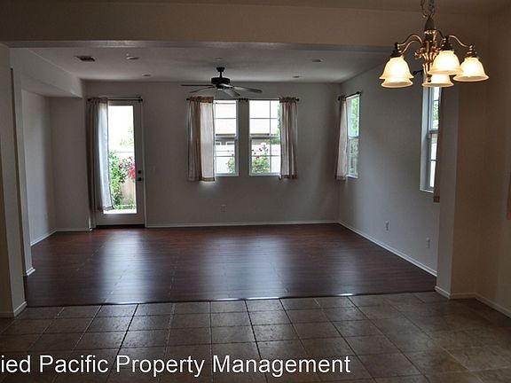 4th image of 11178 Dallas Pl