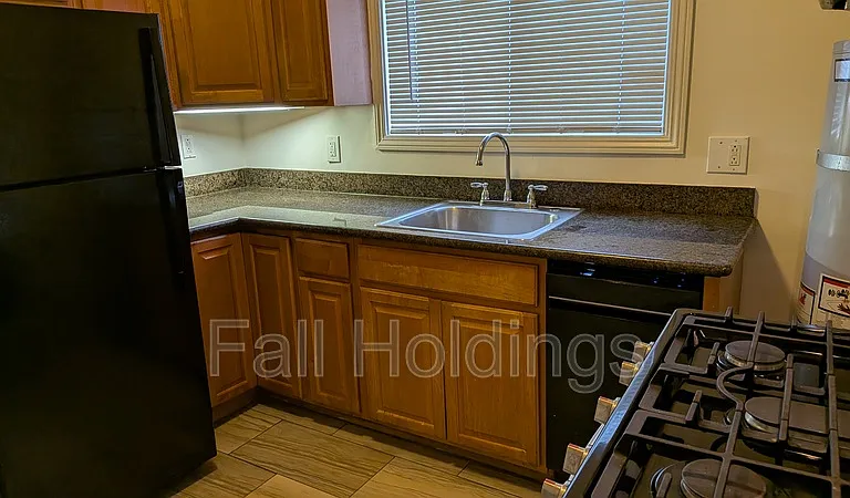 1438 Alcatraz Ave #1436 — Photo 5