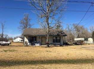 5507 Carriage Trails Dr, Mont Belvieu, TX 77523