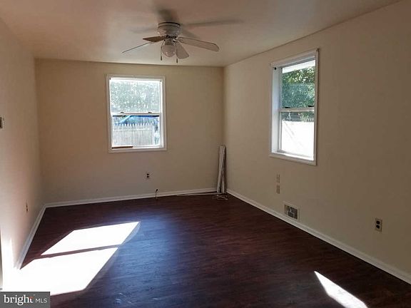 5th image of 232 Shell Rd