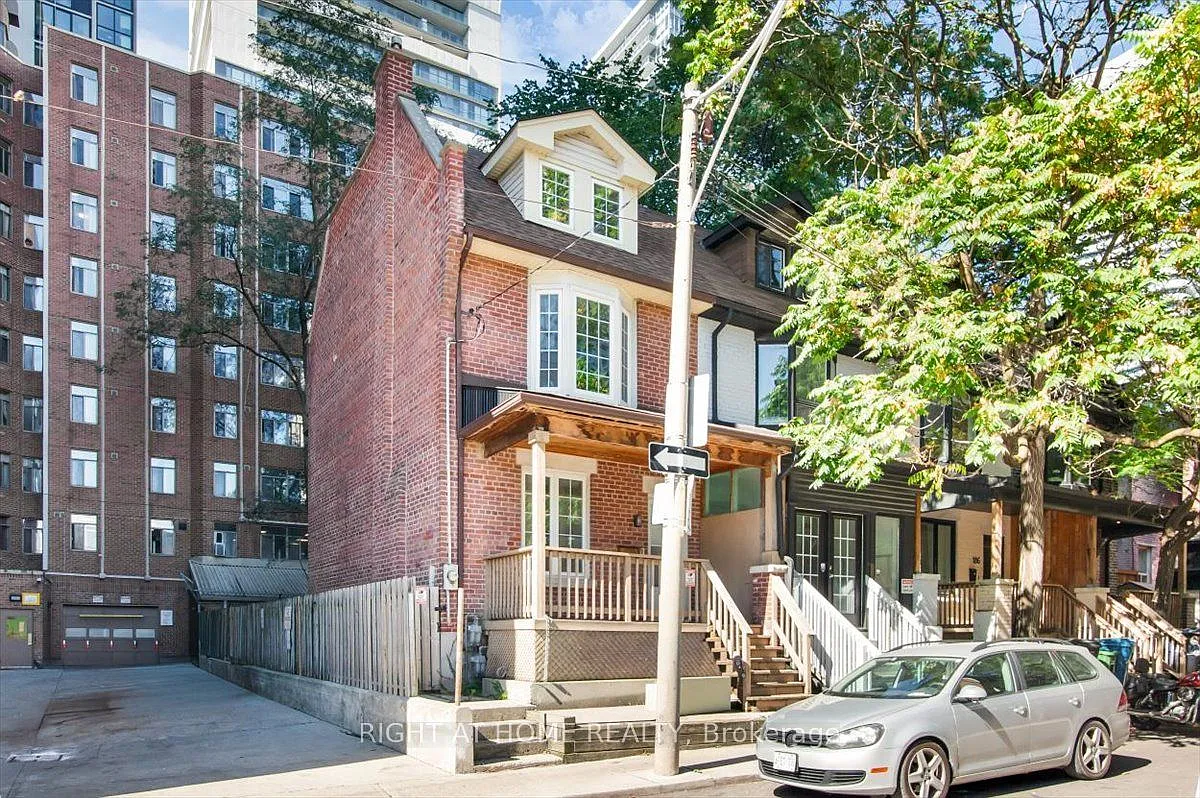 182 Mutual St — Photo 2