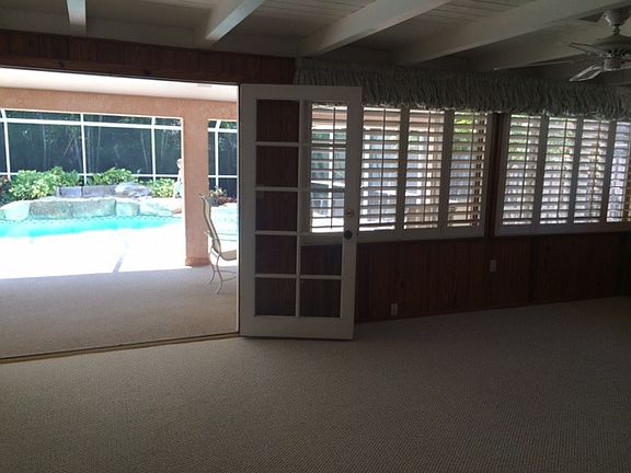 3rd image of 5140 Oxford Dr