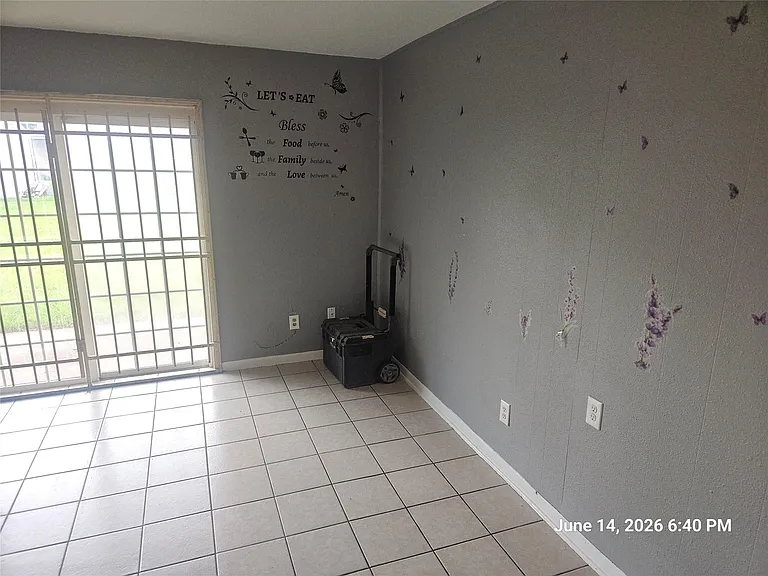1534 Tarberry Rd — Photo 4