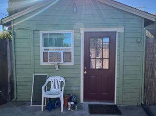 1113 Victoria Ave #200, Hollister, CA