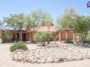 4285 Holliday Ln, Las Cruces, NM 88007