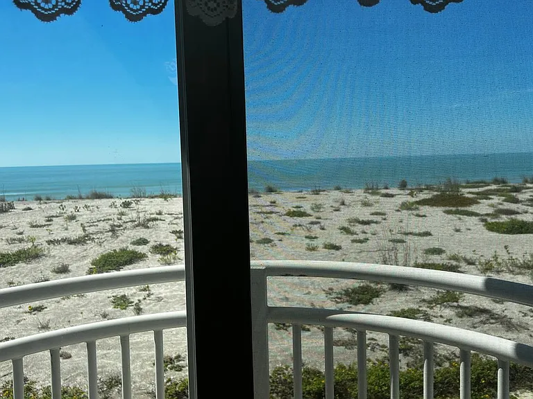 1150 Tarpon Center Dr #201 — Photo 40
