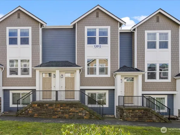 12012 NE 193rd Lane #C, Bothell, WA 98011