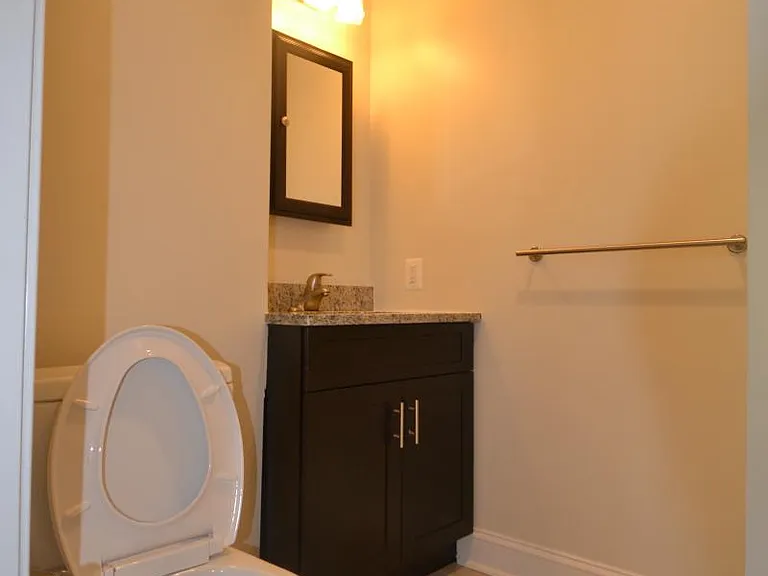 416 S 15th St #3F — Photo 9