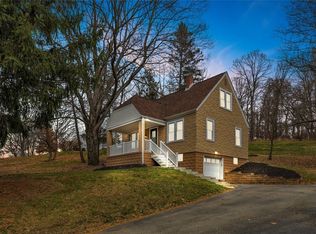 1499 Stoltz Rd, Bethel Park, PA 15102