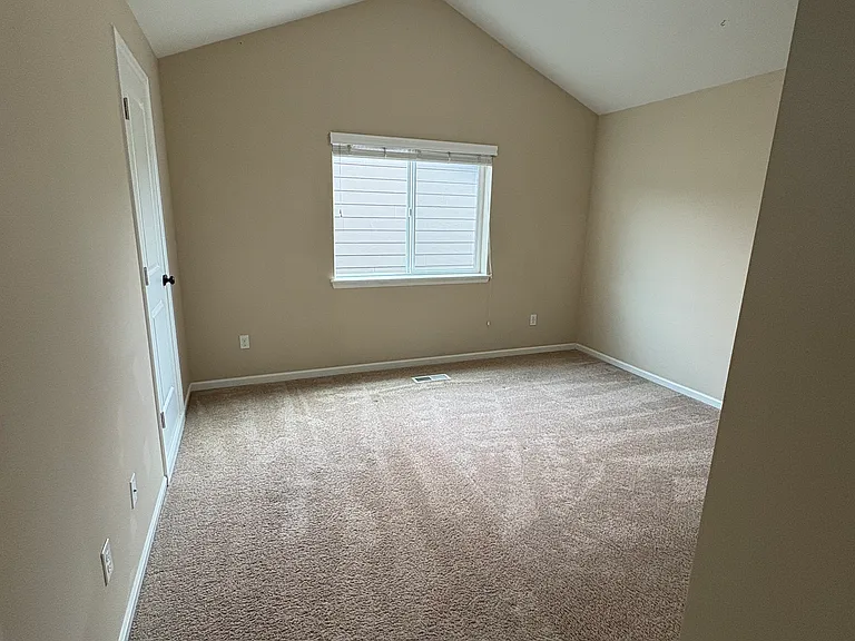 17204 NW Trillium St — Photo 16