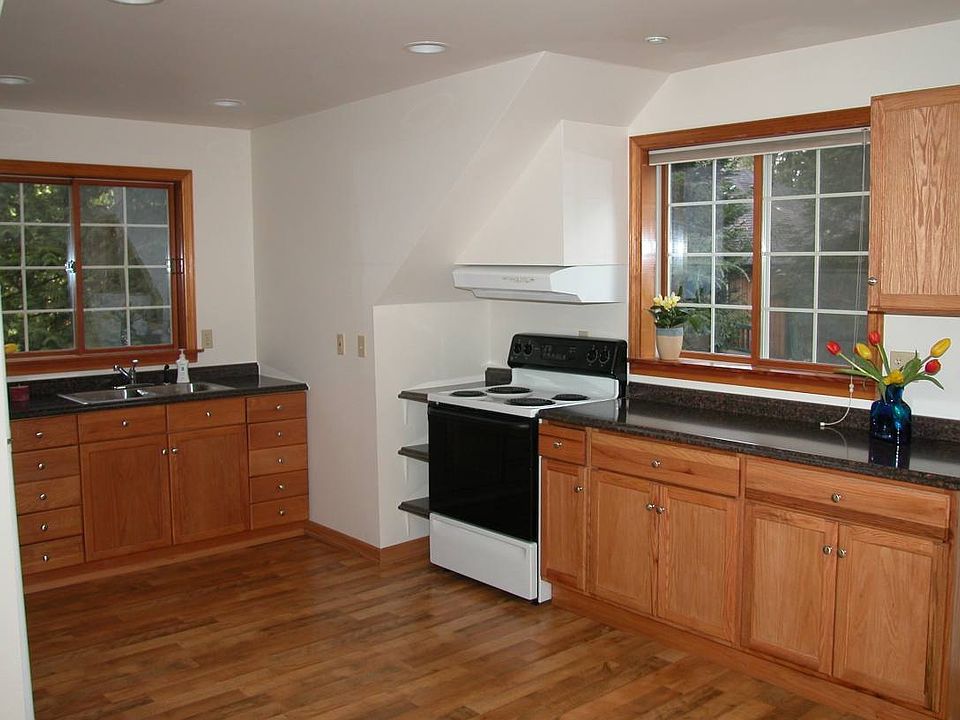 2nd image of 21812 55th Ave SE #B