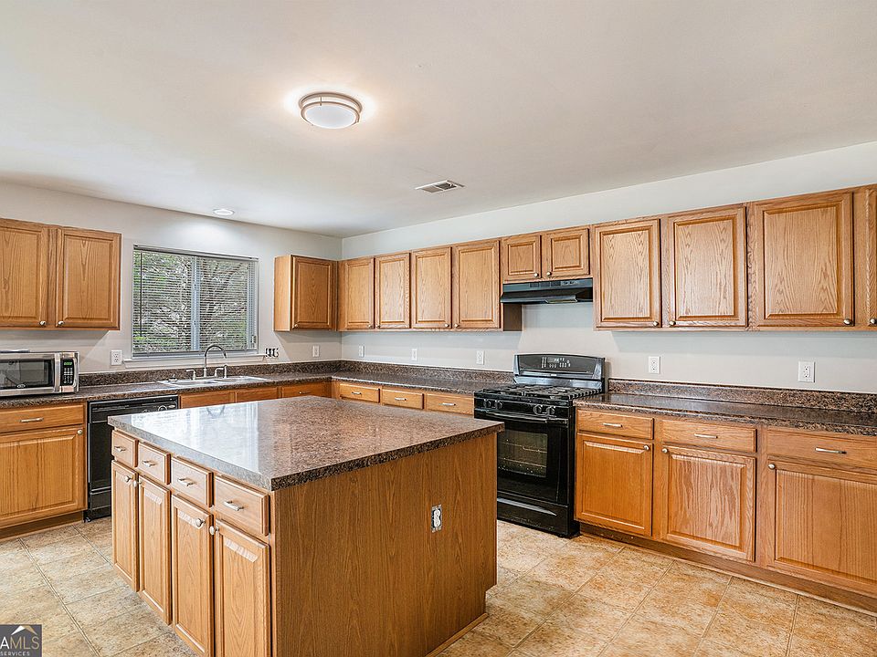 380 Fairmont Way Fairburn GA Zillow