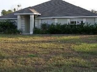 24150 Weldon Dr, Eustis, FL 32736
