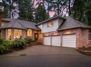1691 Village Park Ln, Lake Oswego, OR 97034