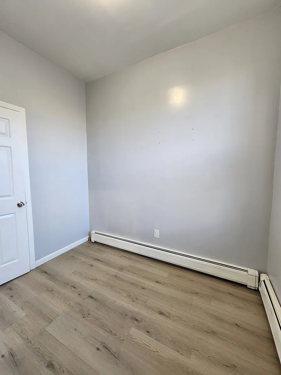 Building Photo - 23 Stevens Ave #2