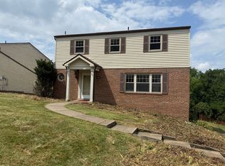 153 Spruce Valley Dr, Pittsburgh, PA 15229