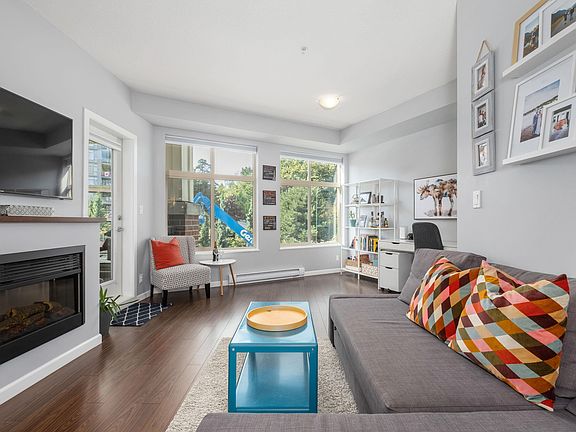 5th image of 285 Ross Dr #302