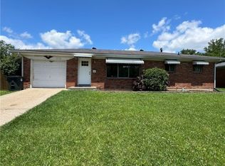 319 Country Club Dr, New Albany, IN 47150