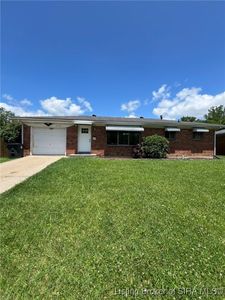 319 Country Club Drive, New Albany, IN, 47150