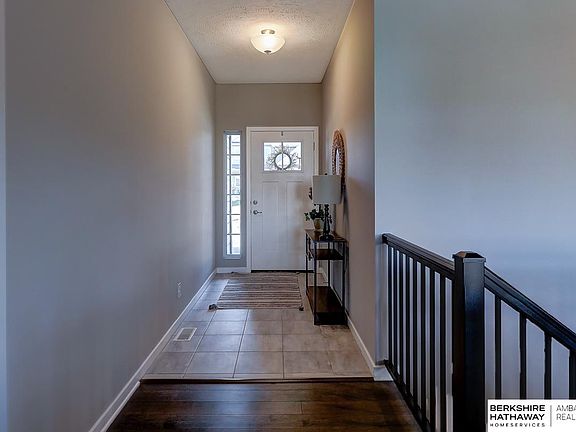 3rd image of 9322 S 176th Ave