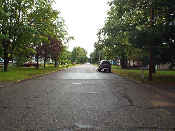 4th image of 1715 Woodland Ave