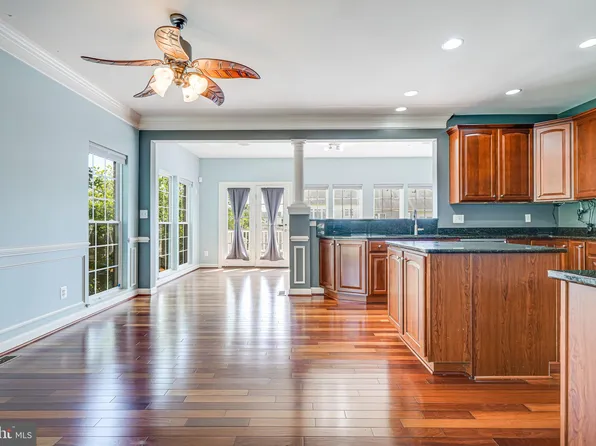 16351 Gangplank Ln, Woodbridge, VA 22191