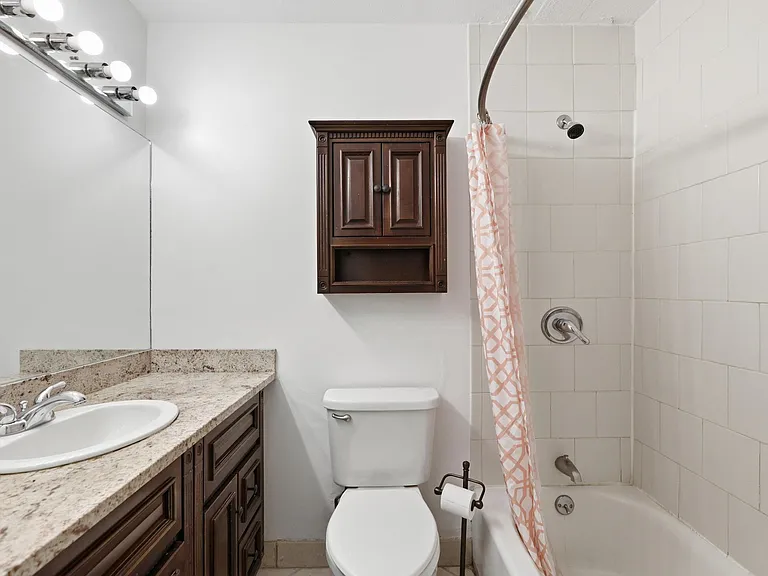 60 Babcock St — Photo 9