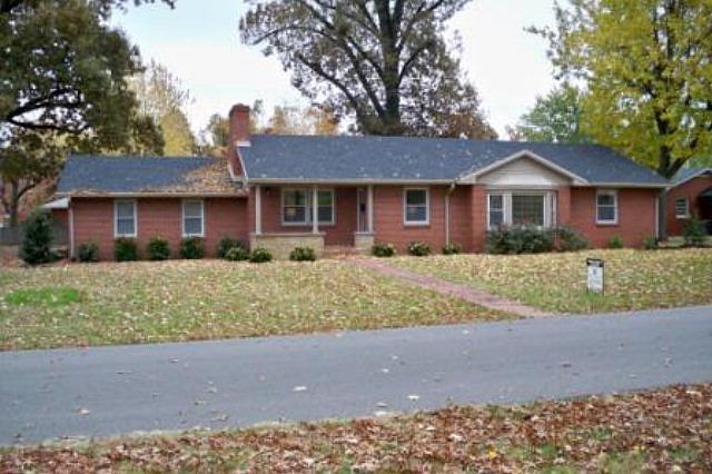 1st image of 636 Earlwood Dr