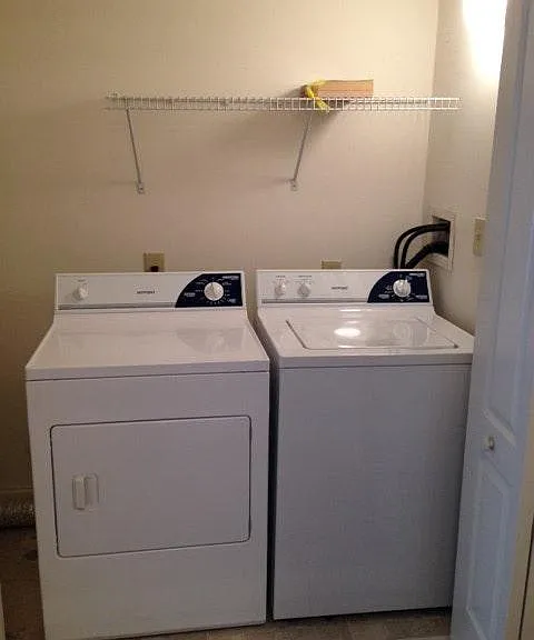 1400 Bushkill Dr #101 — Photo 8