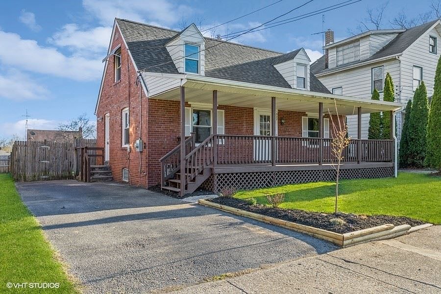 1st image of 522 Wildwood Ave