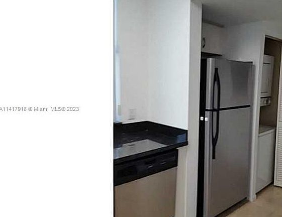 5th image of 800 Claughton Island Dr APT 1405