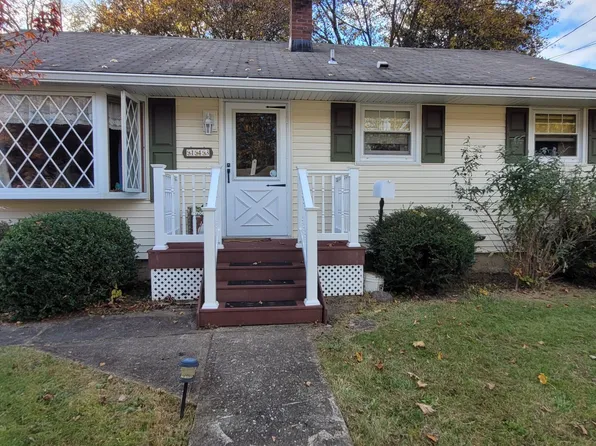 143 Sweet Fern Rd, Stroudsburg, PA 18360