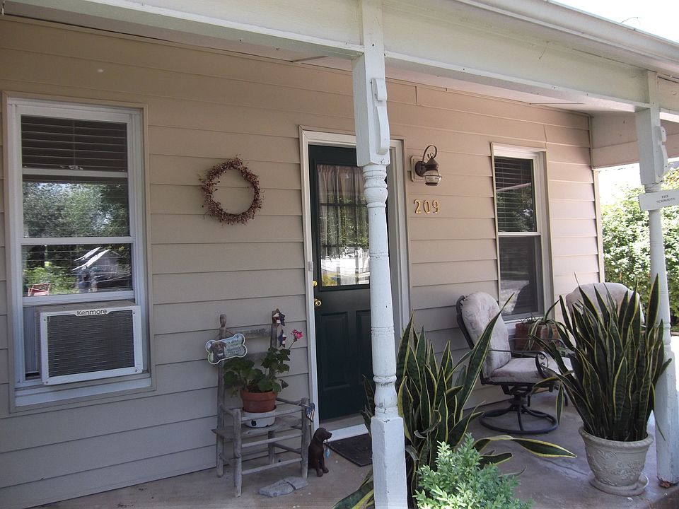 209 S Buller St, Goessel, KS 67053 Zillow