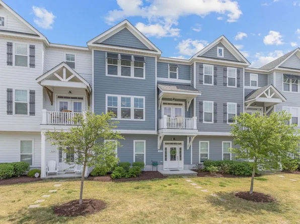 9622 21st Bay St, Norfolk, VA 23518