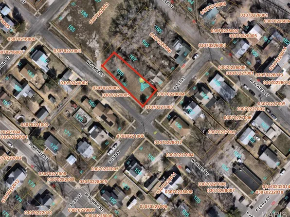 113 S 1st St, Caseyville, IL 62232