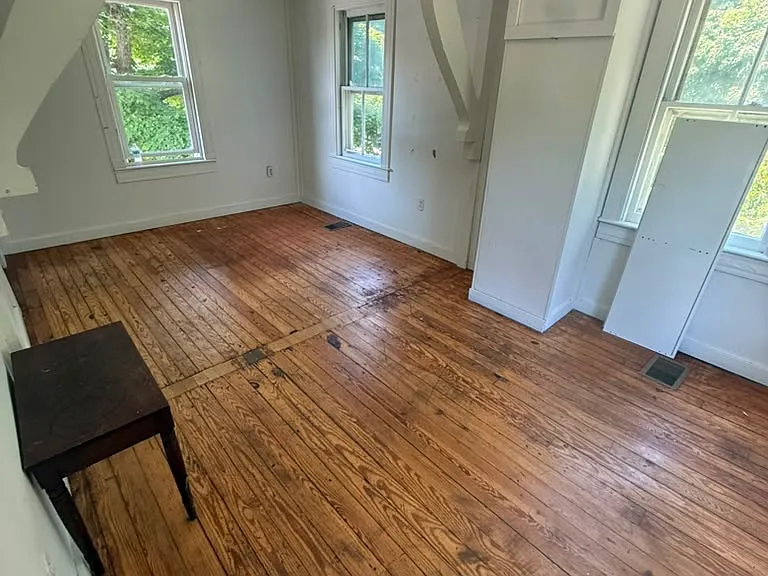 430 N Main St — Photo 5