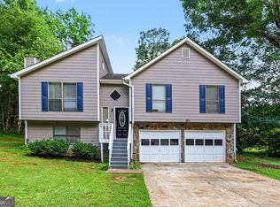 6085 Cowan Mill Rd, Douglasville, GA 30135