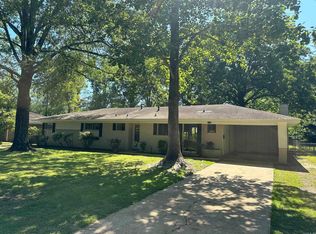 806 Pecan St, Crossett, AR 71635