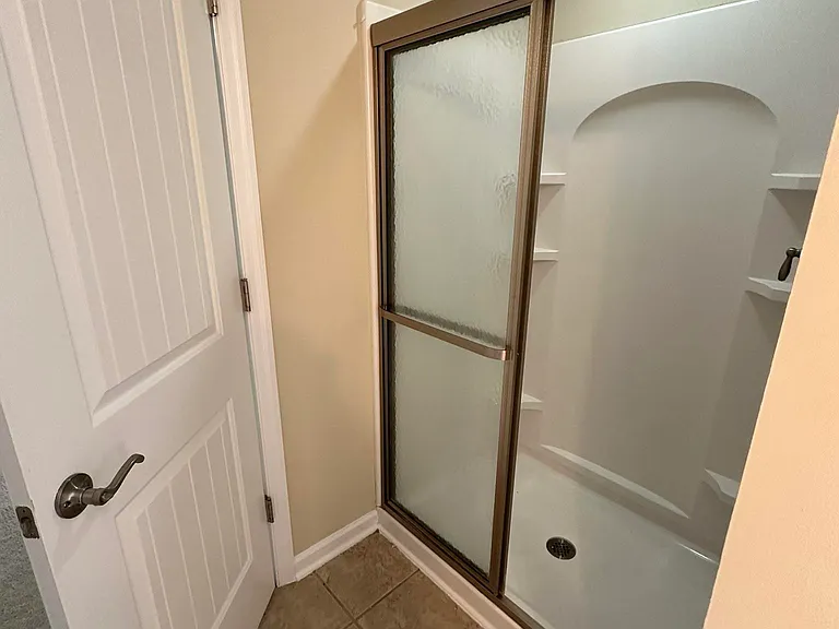 1812 Clayton Cove Dr — Photo 7