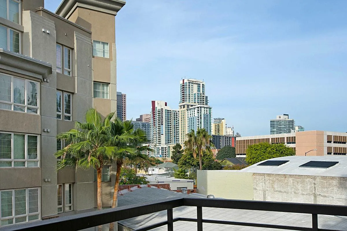 City view from balcony. - 1480 Broadway #2401