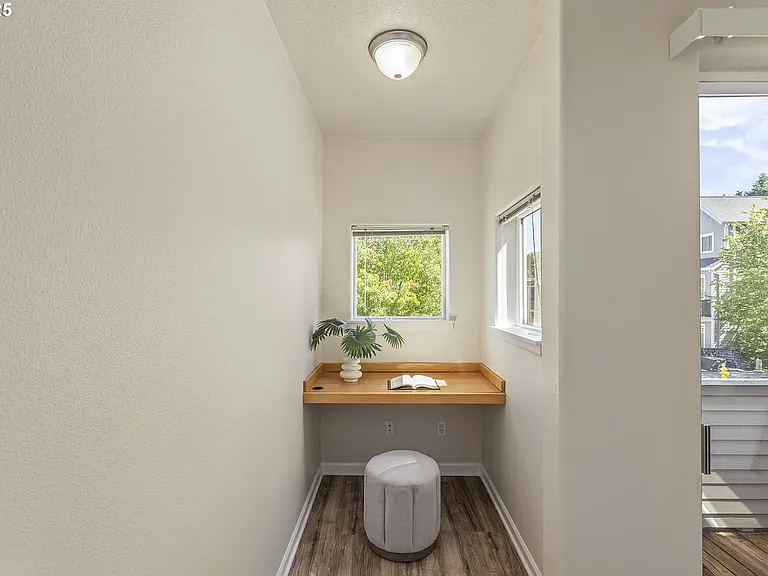 3189 SW Jaden Dr — Photo 8